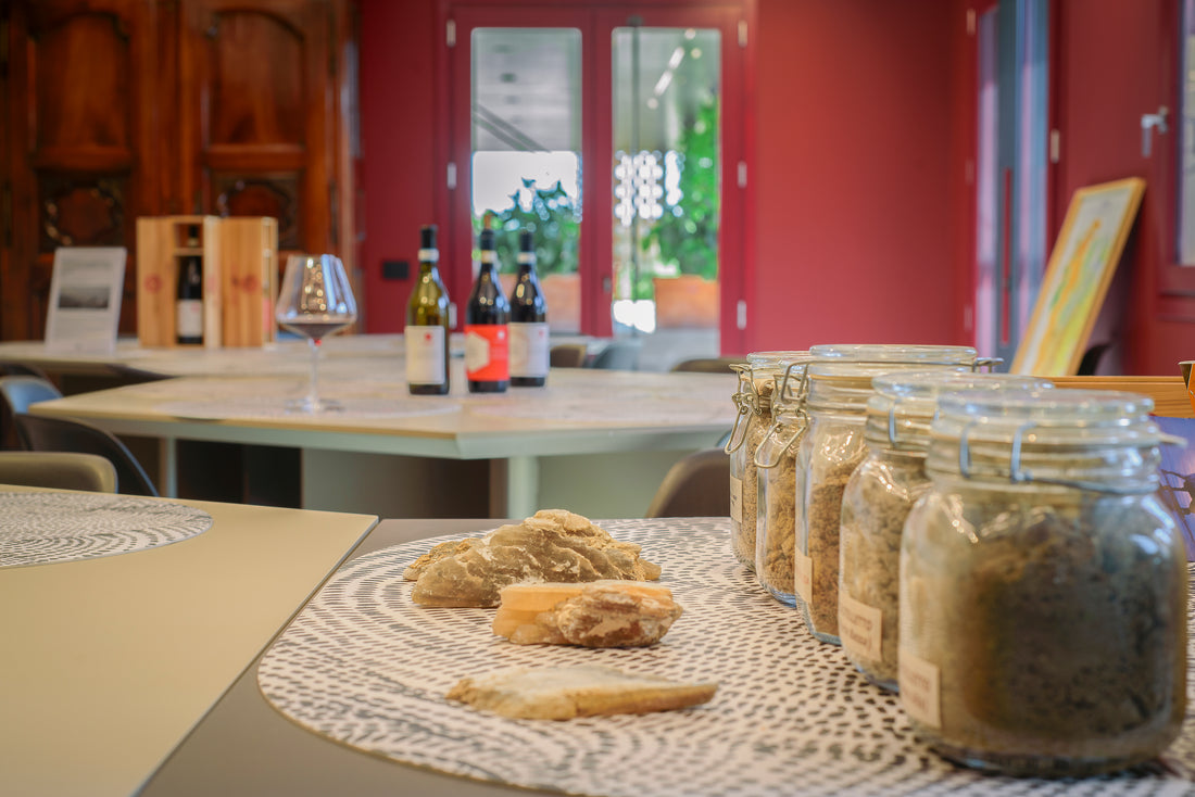 Castello di Perno - Soggiorno & Light Lunch Piemonte Castello di Perno