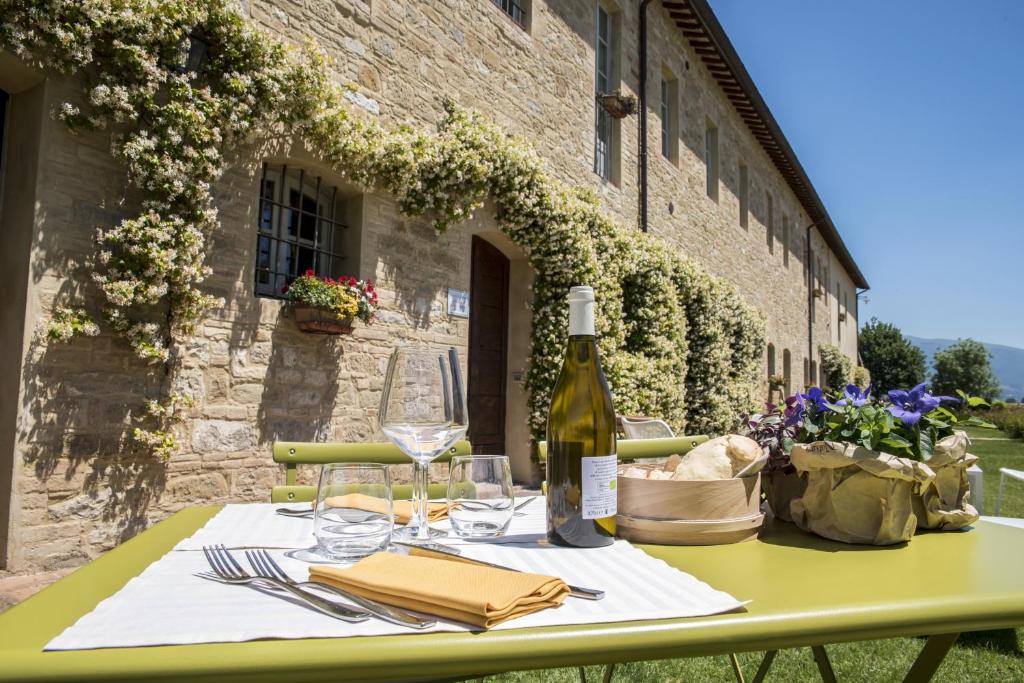 Favorita Wine Resort - Soggiorno Di-Vino Umbria Favorita Wine Resort