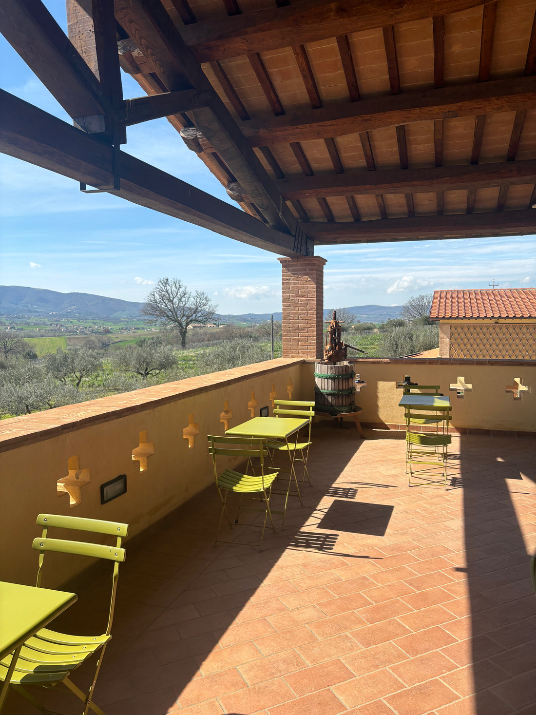 Cantina Perticaia - Wine Experience Exclusive Umbria Cantina Perticaia