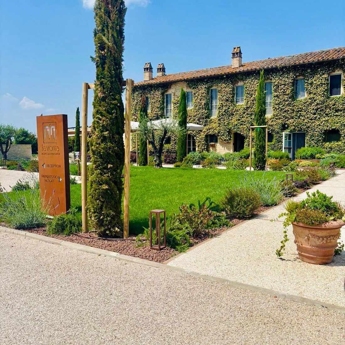 Favorita Wine Resort - Soggiorno Di-Vino Umbria Favorita Wine Resort